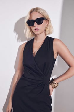 Robe courte BERRY;${refinementColor}