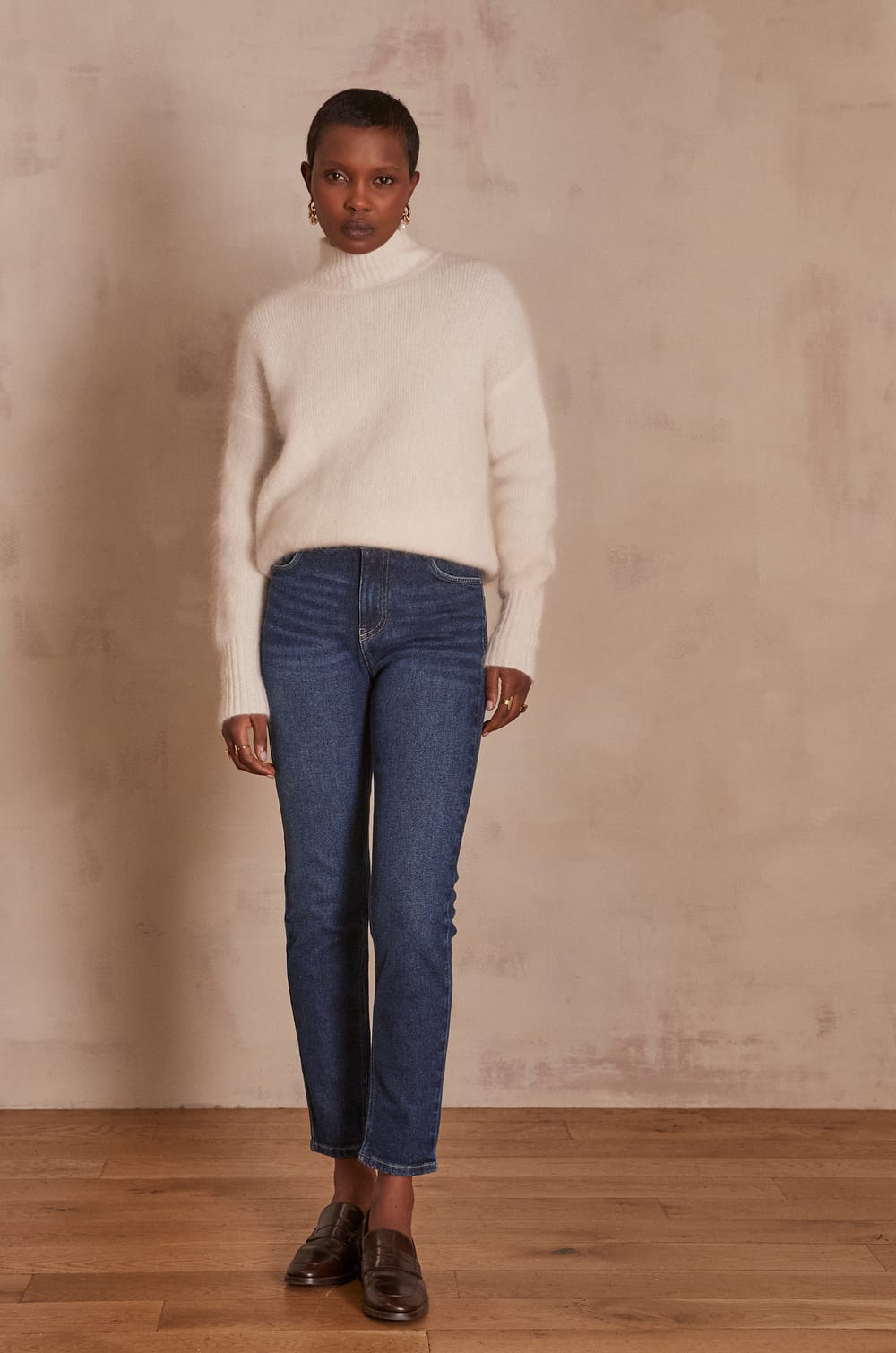 LOU SLIM-FIT jeans;${refinementColor}