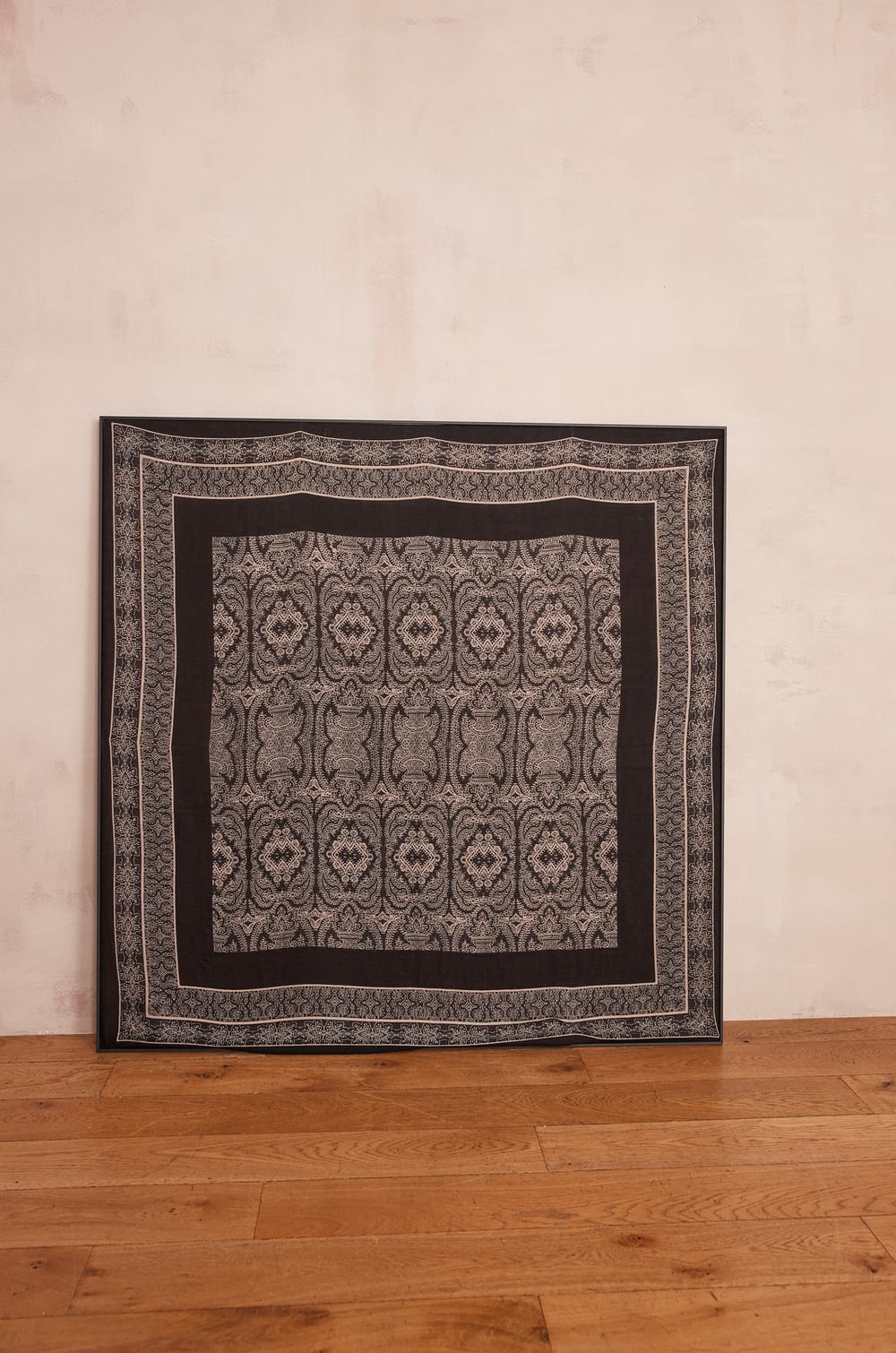 Foulard TAMINE en laine 100% laine motif bandana;${refinementColor}
