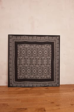 Foulard TAMINE en laine 100% laine motif bandana;${refinementColor}