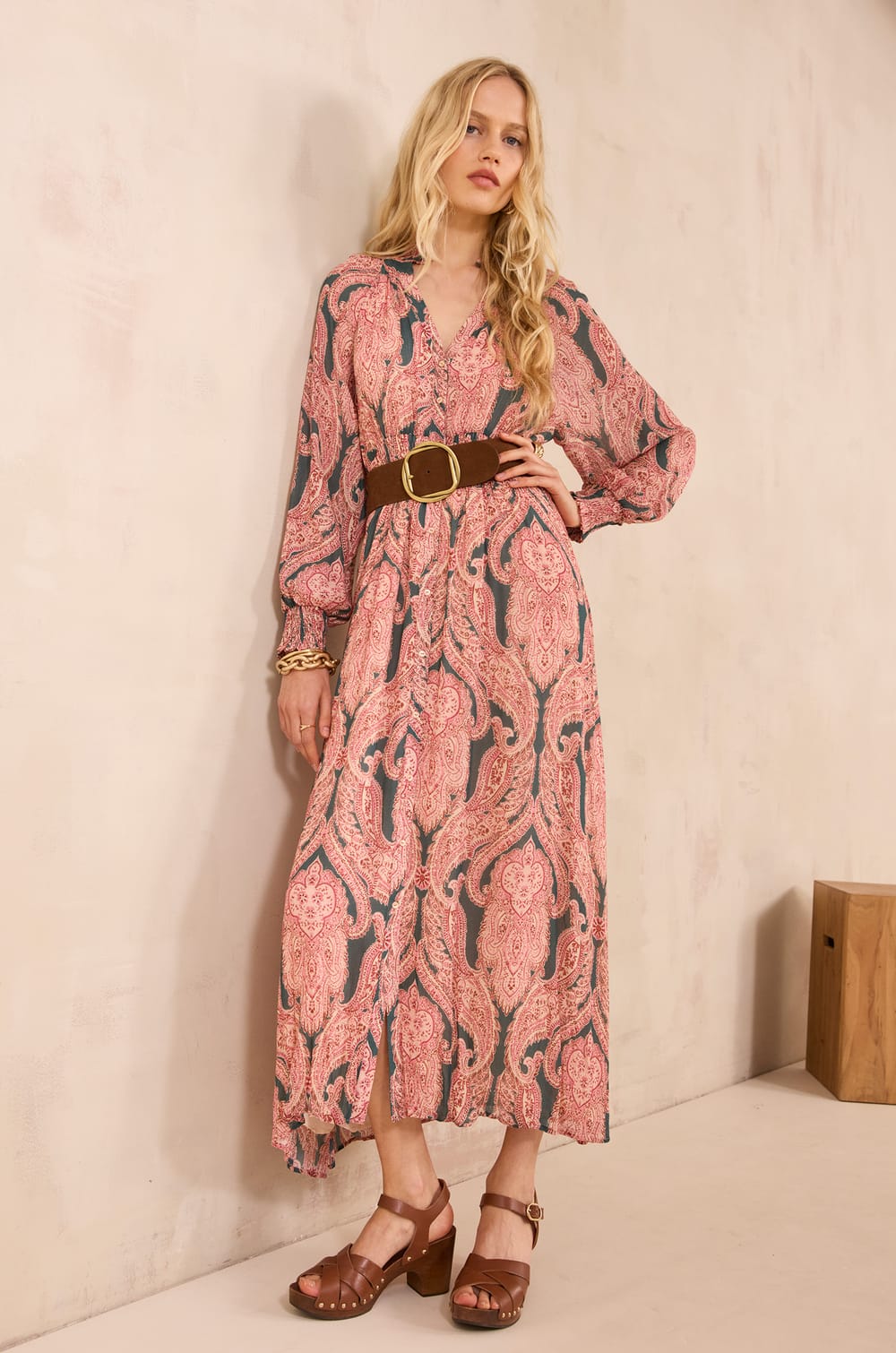 Flowing printed dress PASTEL;${refinementColor}