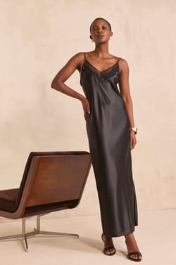 Long satin dress with lace REFLET;${refinementColor}