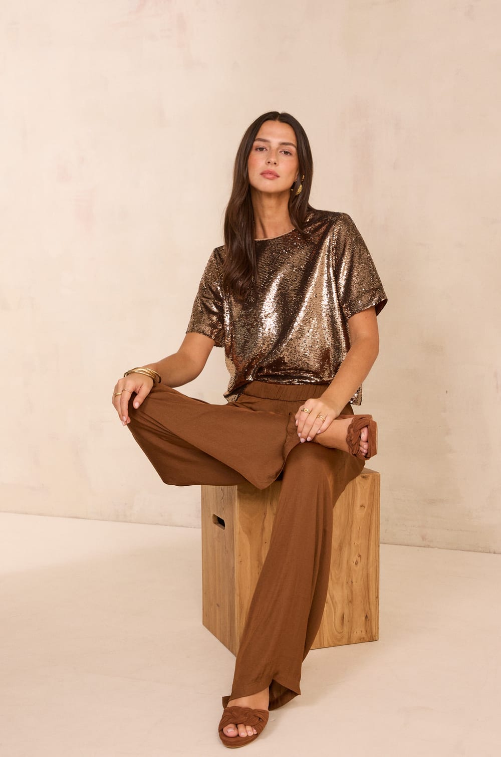 Satin wide trousers TOBIAS;${refinementColor}