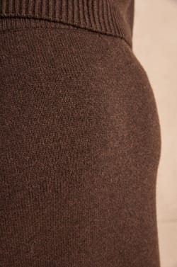 Straight chocolate wool sweater VALENTINE;${refinementColor}