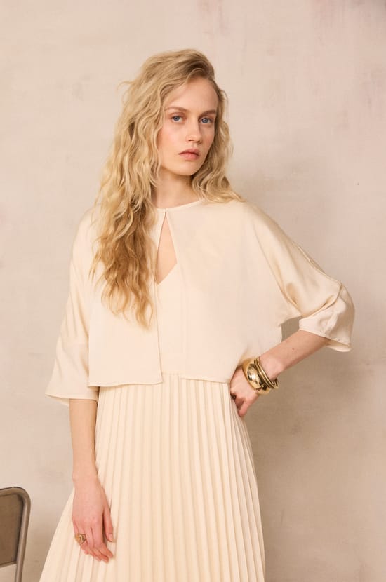 Open blouse with 3/4 sleeves DINO;${refinementColor}