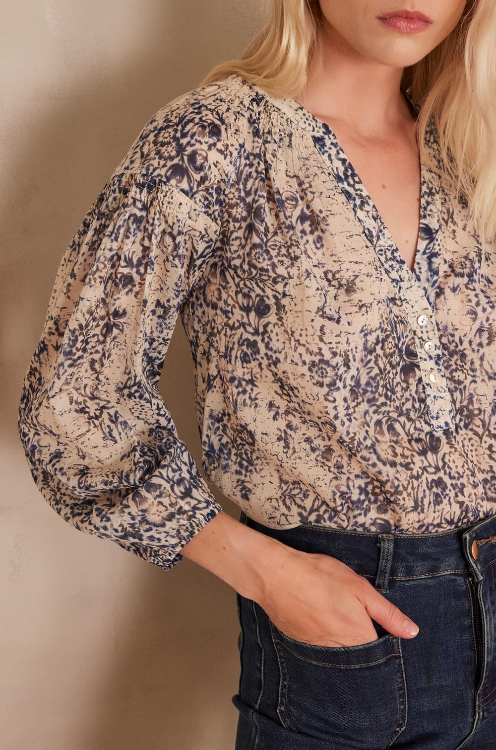 PRUNE cotton blouse;${refinementColor}