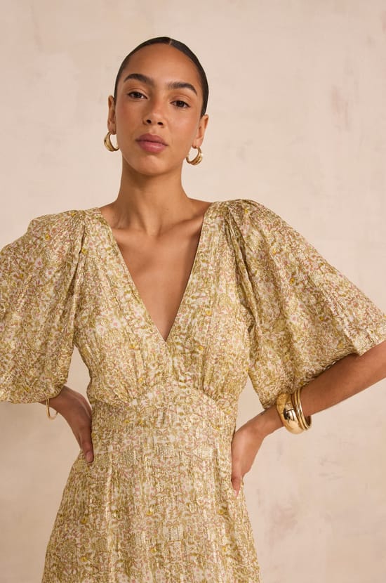 Flowy dress with shiny print BRIDGET;${refinementColor}