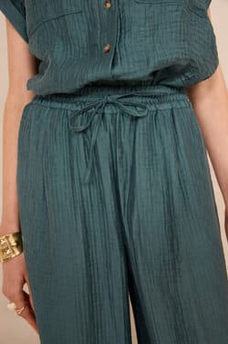 Loose and wide trousers PRINCE;${refinementColor}
