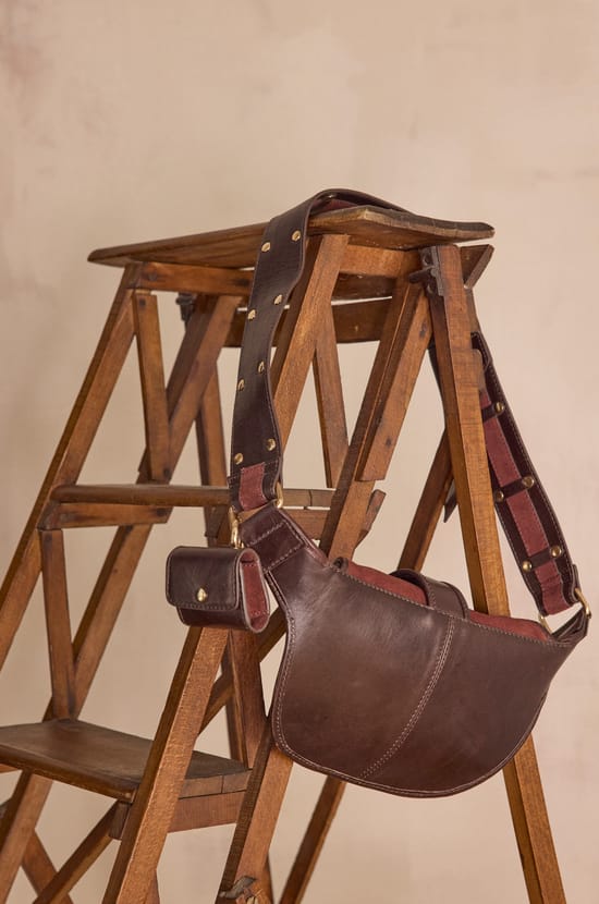 LEONARD leather bum bag;${refinementColor}