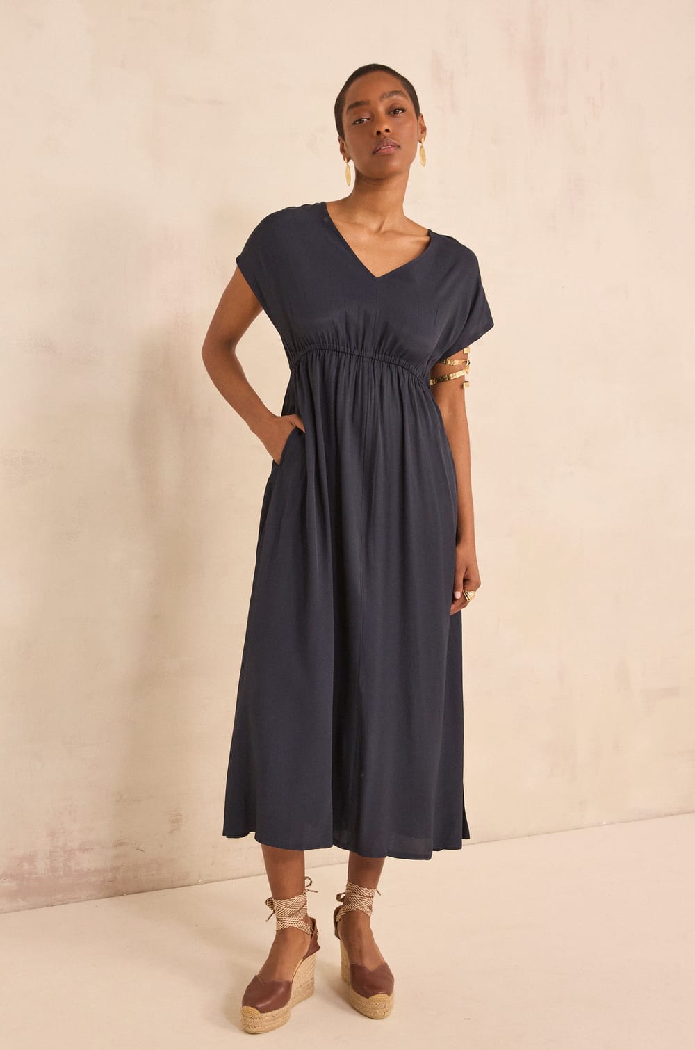 BLOOM straight dress;${refinementColor}