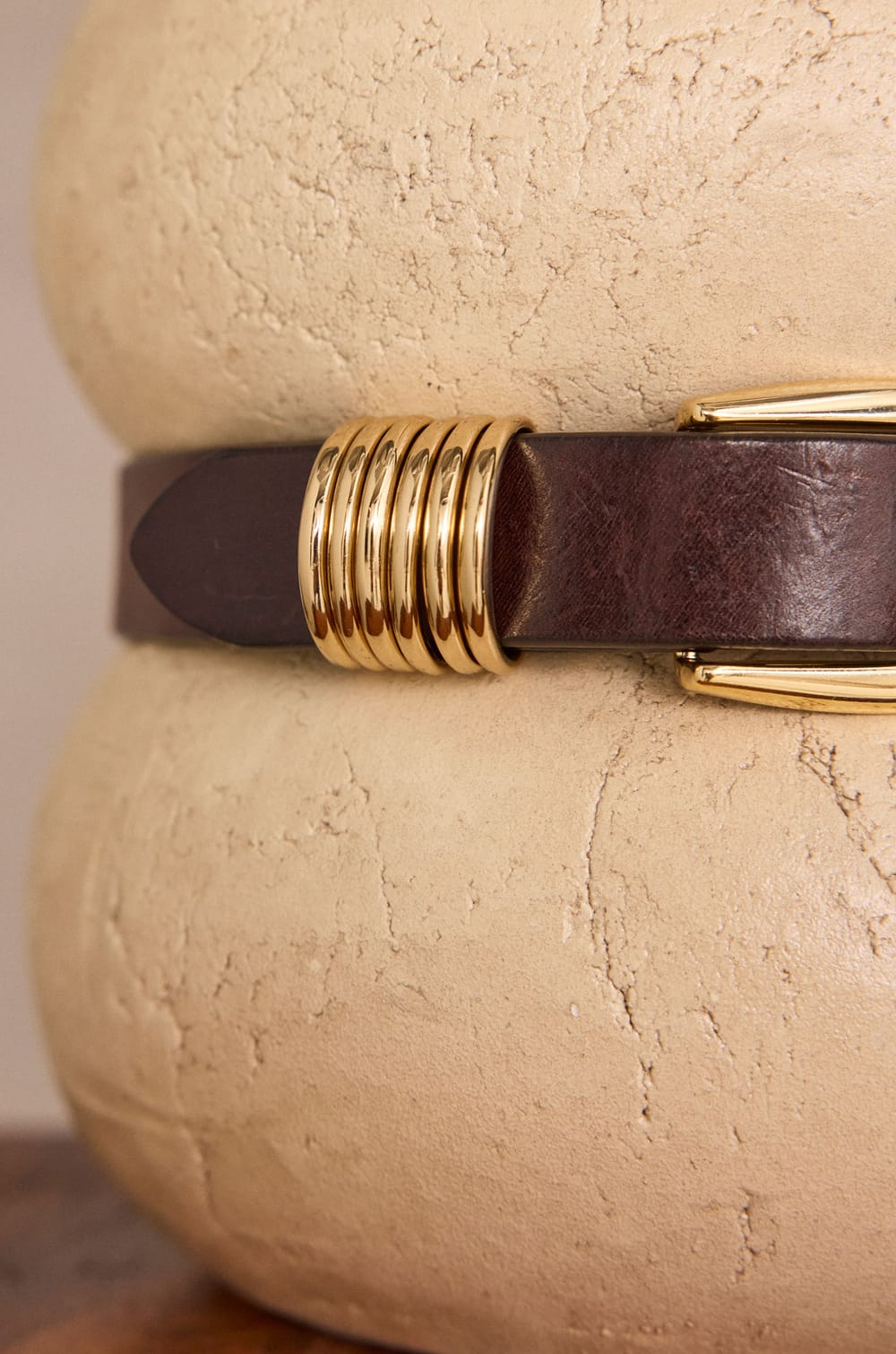 EVE 100% leather belt;${refinementColor}