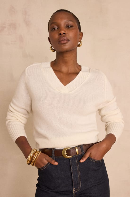 BRYTON 100% cashmere 4-ply V-neck jumper;${refinementColor}