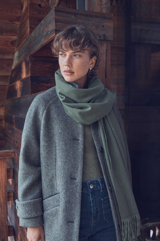 TOM Scarf;${refinementColor}