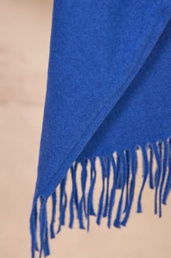 Blue viscose blend scarf ROBIN;${refinementColor}