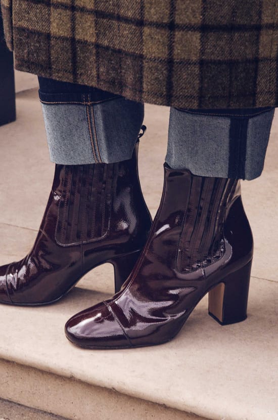 Patent leather heeled boots OTTO;${refinementColor}