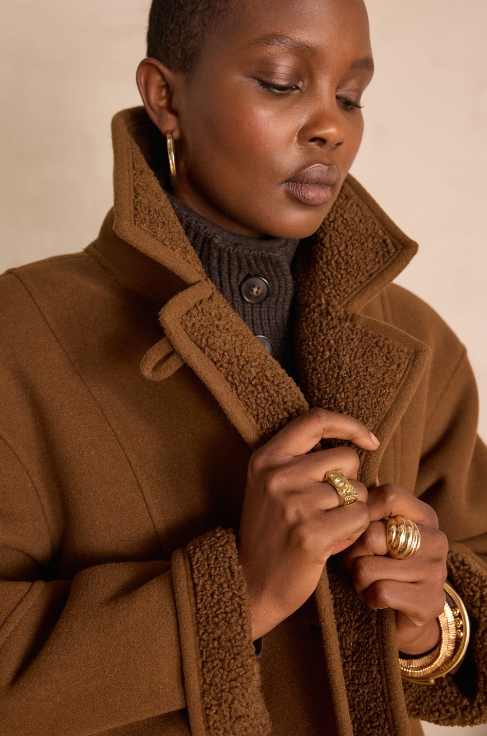 DEBBIE coat with shearling effect;${refinementColor}