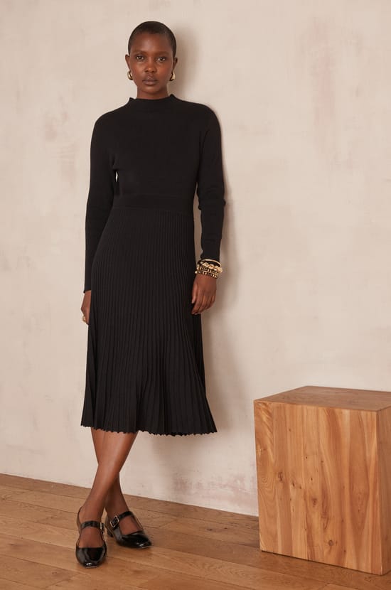 MARTIKA pleated knit Dress;${refinementColor}