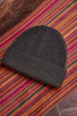 Bonnet en laine VICTOR;${refinementColor}