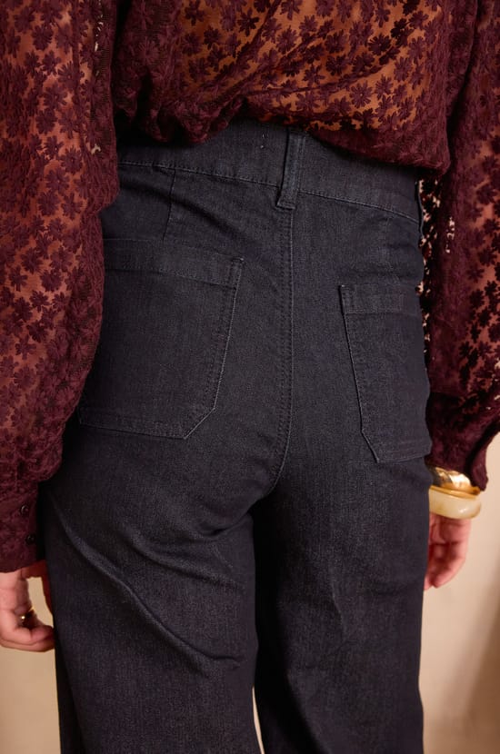 Wijde jeans MAE in denim;${refinementColor}