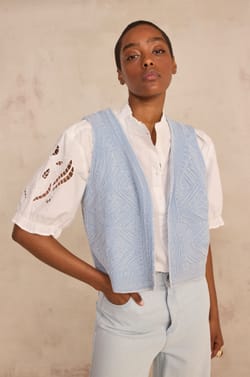 Gilet brod&eacute; sans manches en coton VILMA;${refinementColor}