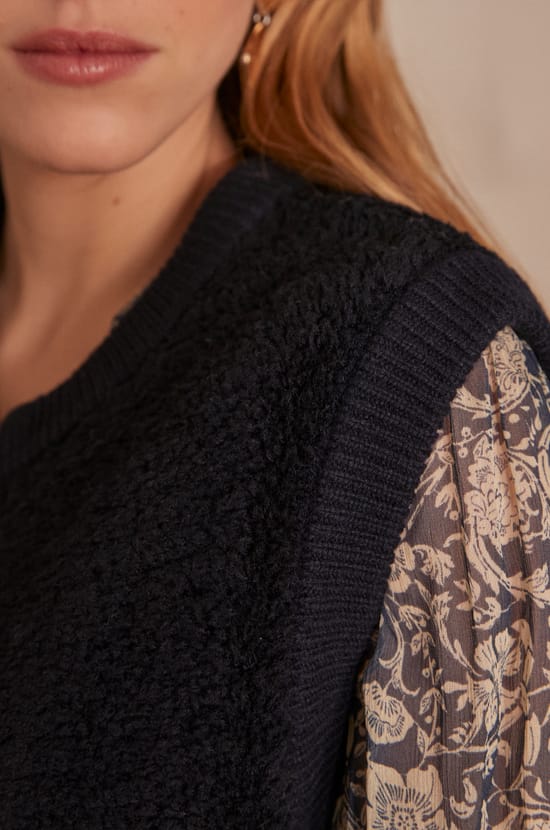 CLARENCE sleeveless wool jacket PhotoZ | 1-2-3