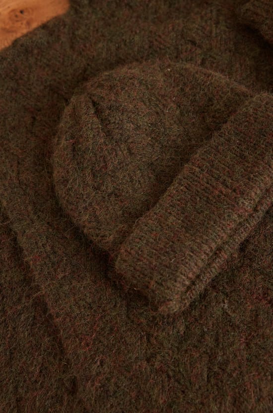 HADAMO cable knit hat;${refinementColor}
