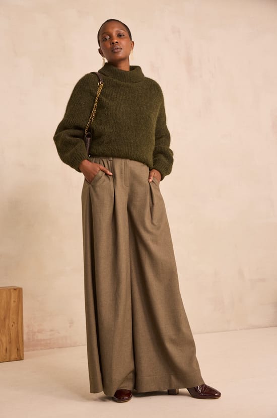 Pantalon large &agrave; pinces LUCE;${refinementColor}