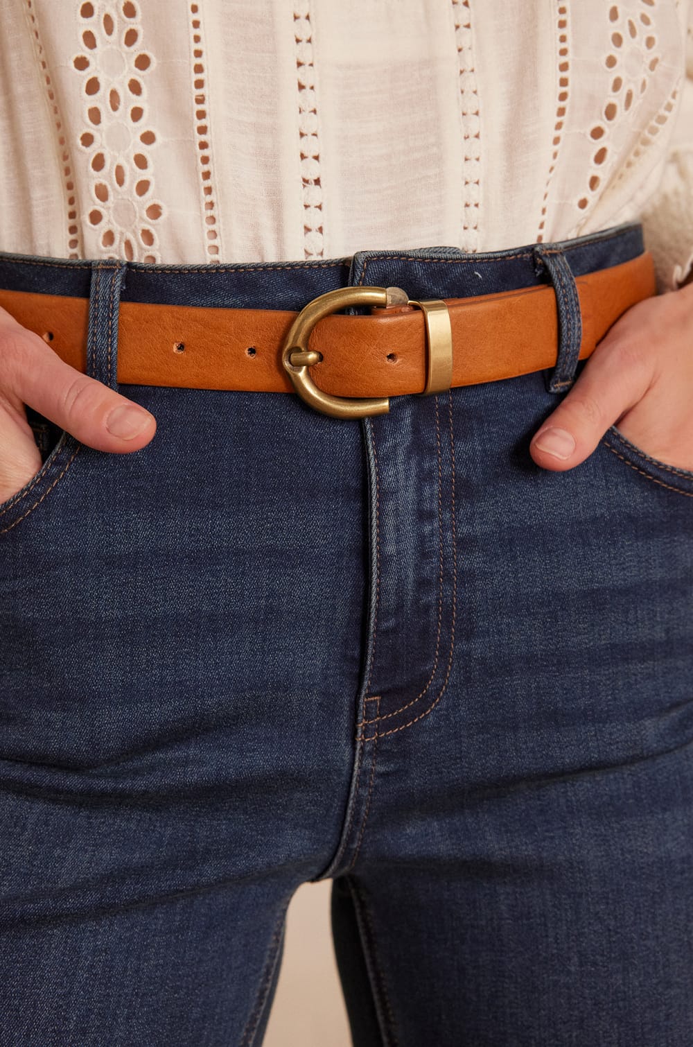 ASTRID bootcut jeans;${refinementColor}