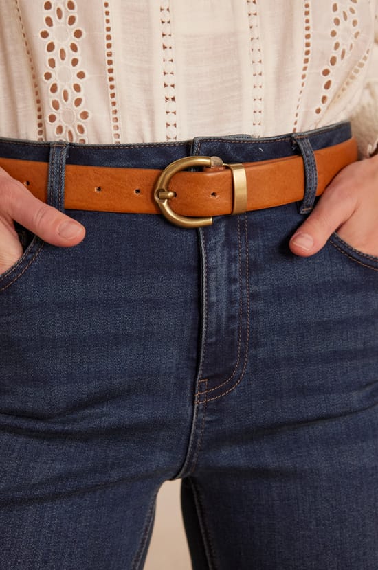 ASTRID bootcut jeans;${refinementColor}