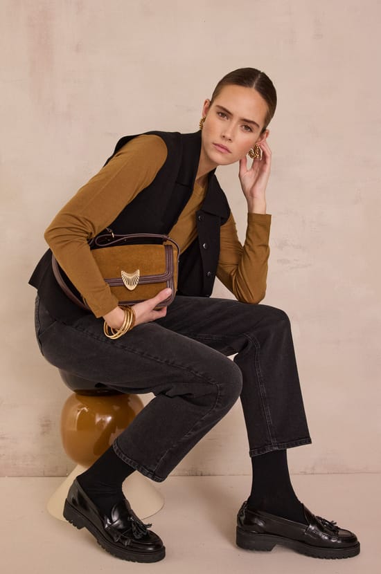 RIO mom fit jeans;${refinementColor}