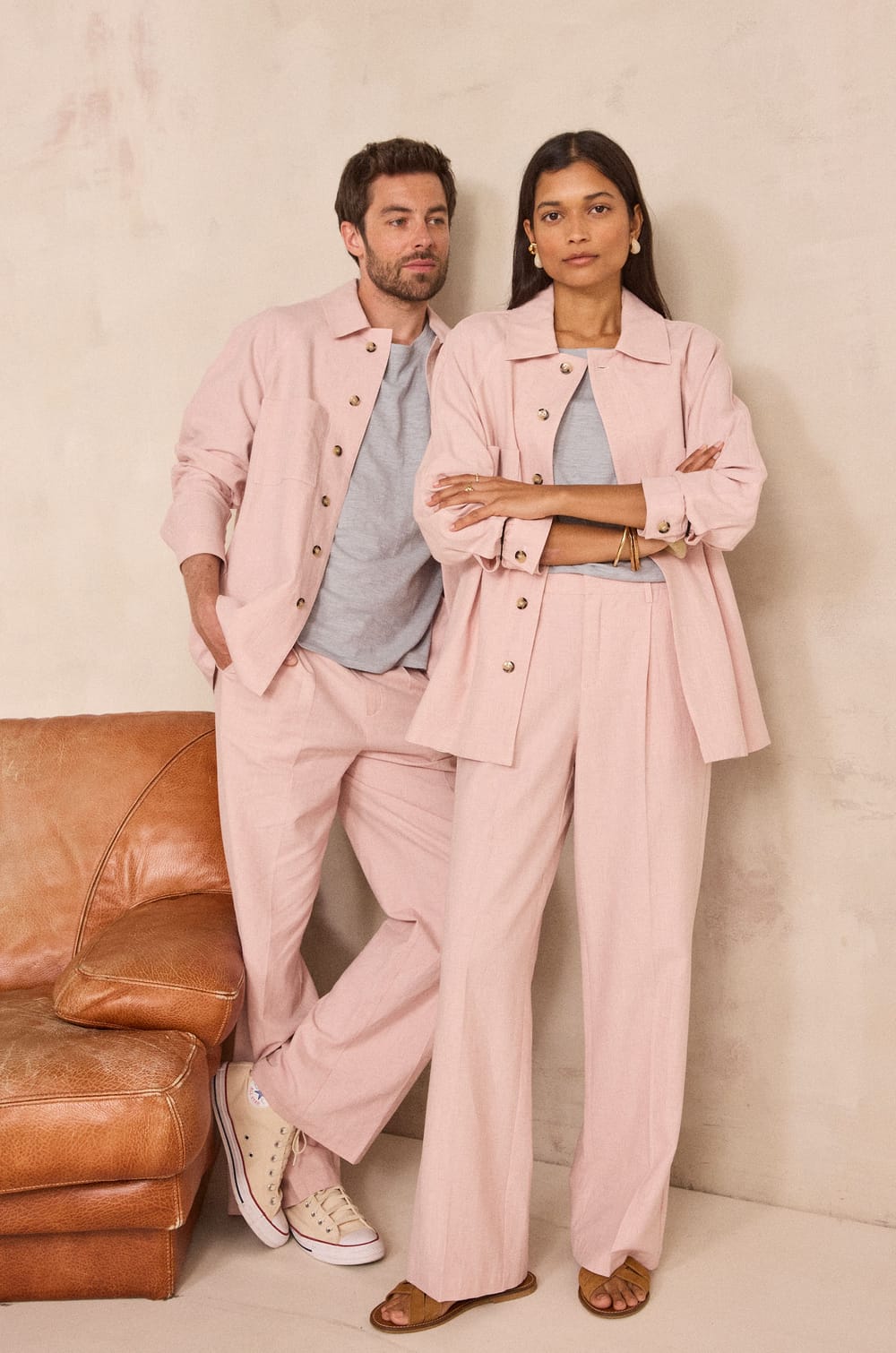 Unisex wide trousers in blended linen POIVRE;${refinementColor}