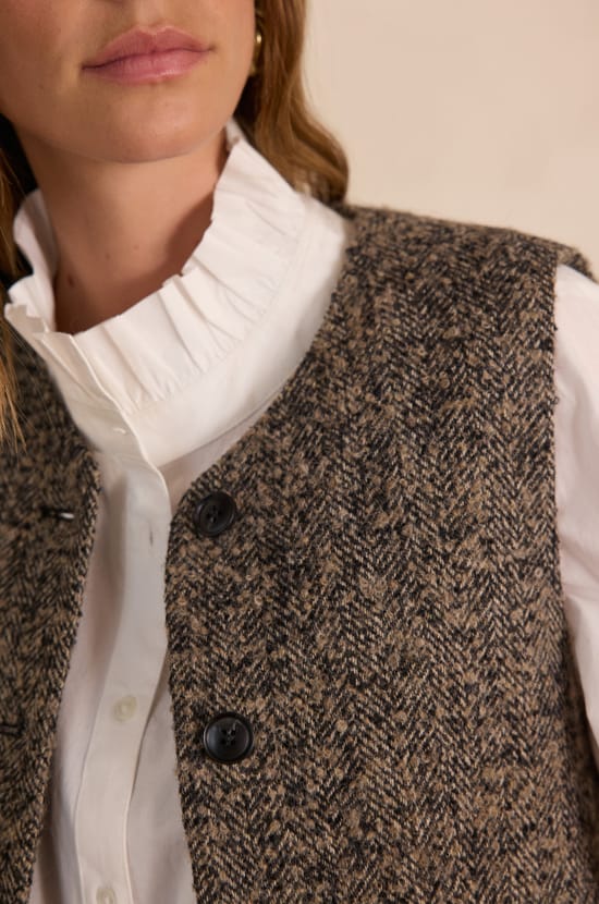 PHARELL sleeveless cardigan in tweed wool;${refinementColor}