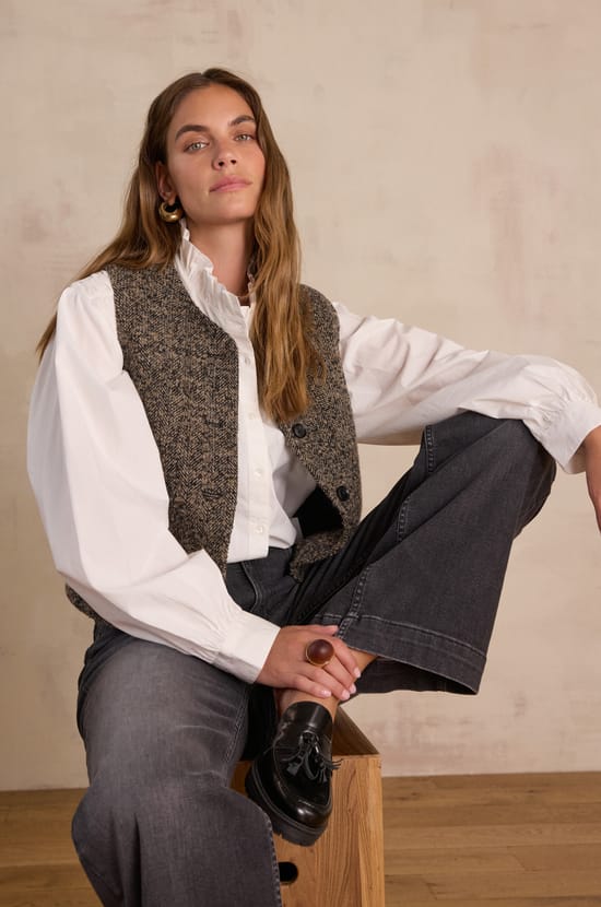 PHARELL sleeveless cardigan in tweed wool;${refinementColor}